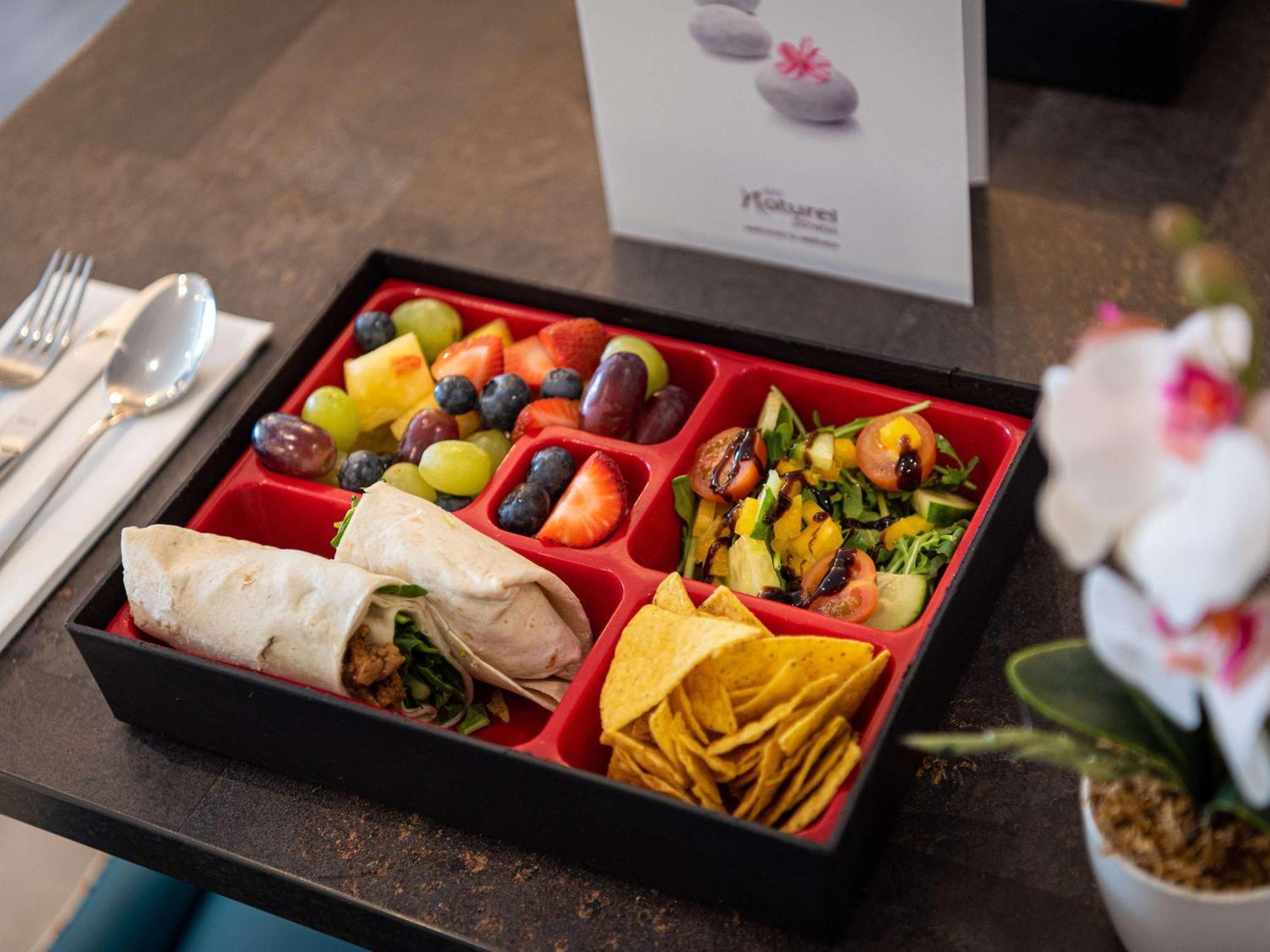 Mercure Manchester Norton Grange Hotel & Spa Rochdale Extérieur photo