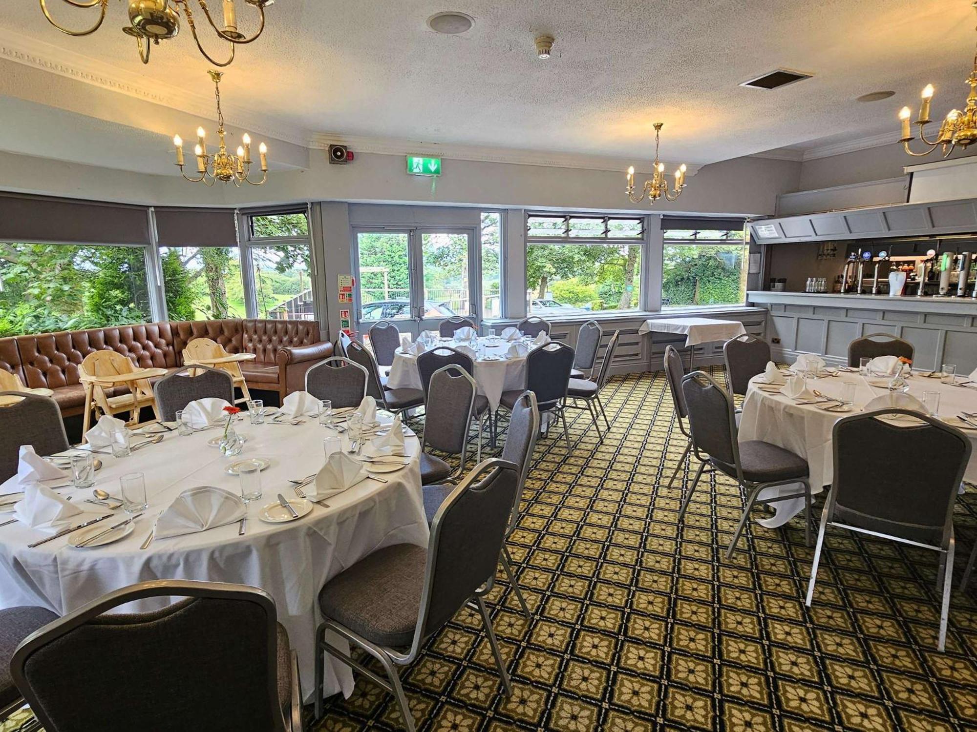 Mercure Manchester Norton Grange Hotel & Spa Rochdale Extérieur photo
